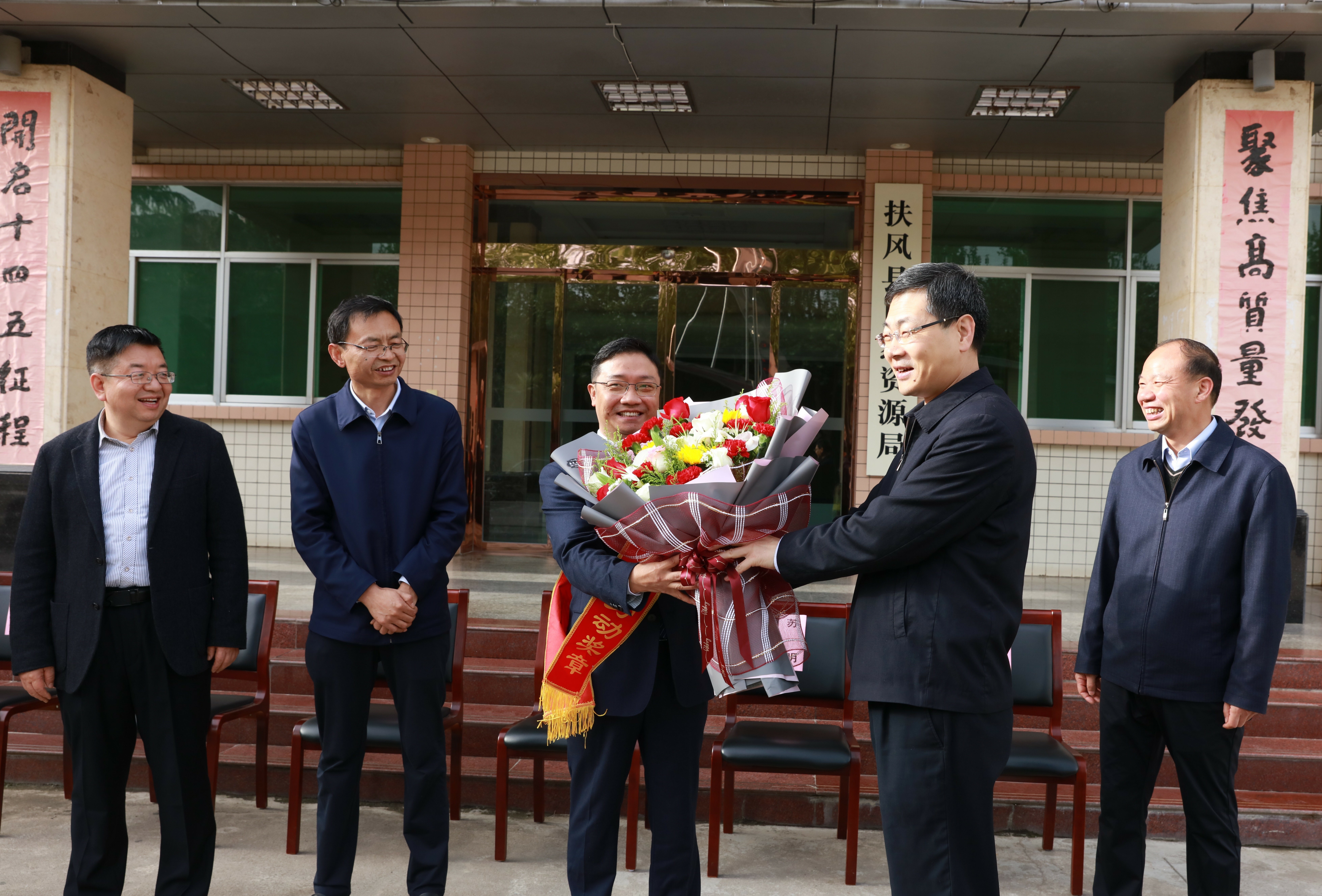 图片2~1.jpg