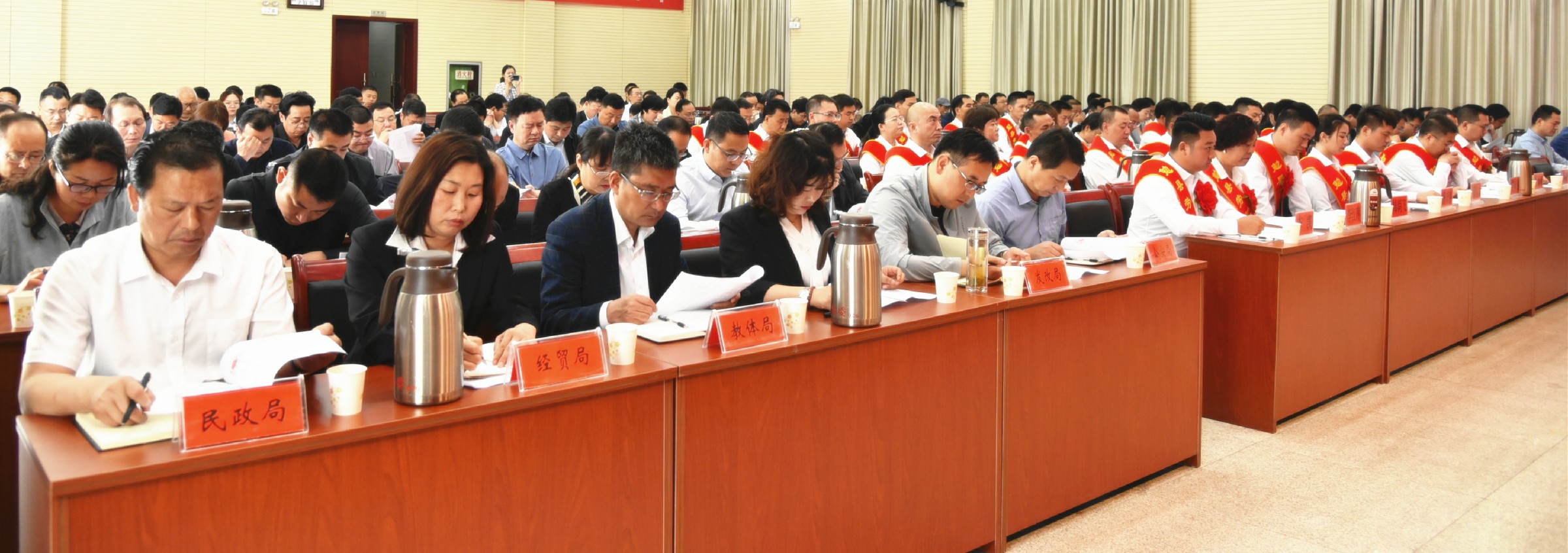 会场1~1.jpg